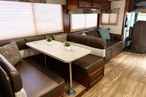 (#12) Luxury Class A RV 31FT | Sleeps 7 | Slide Outs | Burning Man | EDC