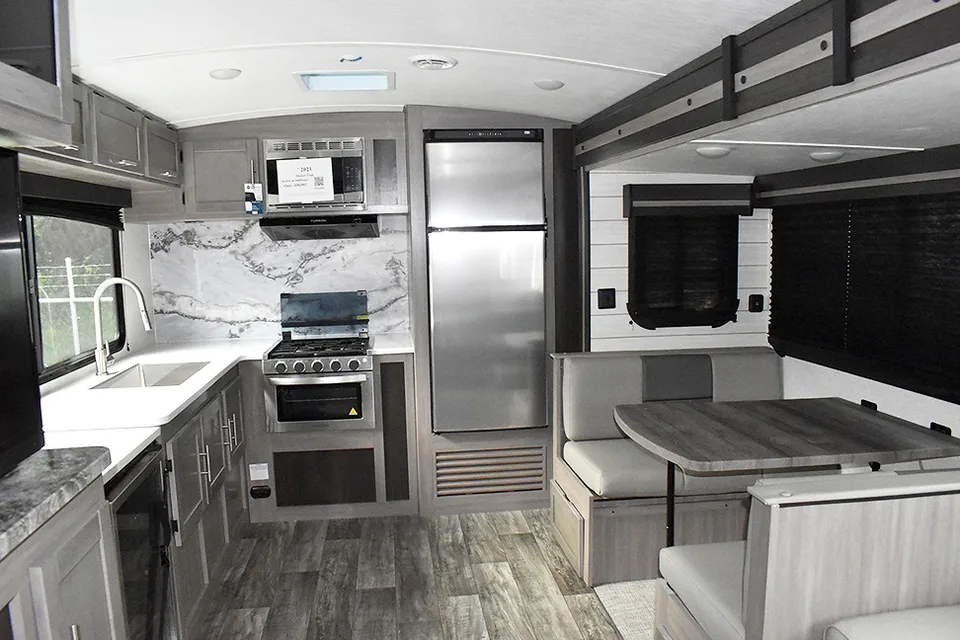 Elizabeth's Crossroads Sunset trails 309rk Travel Trailer