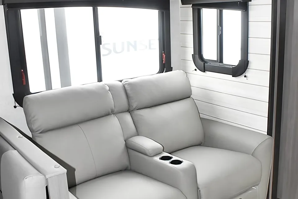 Elizabeth's Crossroads Sunset trails 309rk Travel Trailer