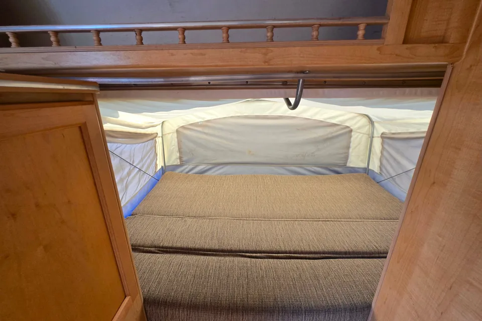 Trail Lite Bantam F18 Flier Travel  hybridTrailer