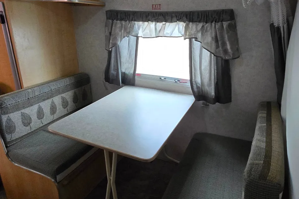 Trail Lite Bantam F18 Flier Travel  hybridTrailer