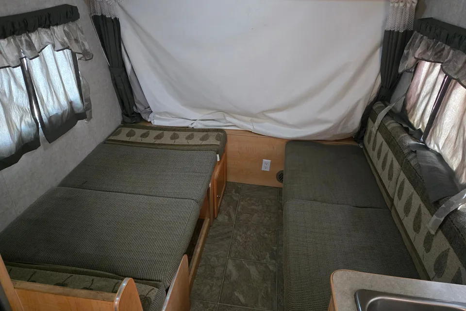 Trail Lite Bantam F18 Flier Travel  hybridTrailer