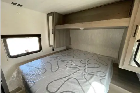 Keystone 261BH Travel Trailer