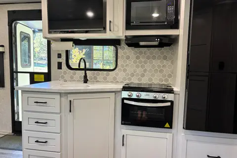 Dominy's Jayco Jay Flight 235MBHW Travel Trailer
