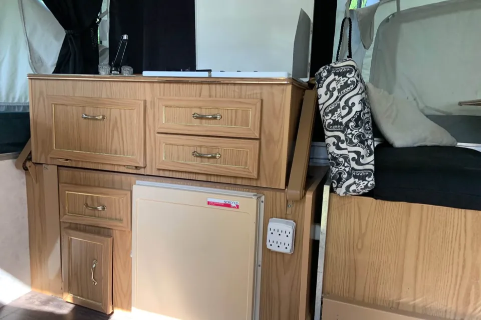 Kathy's Coleman Bayside Tent Trailer
