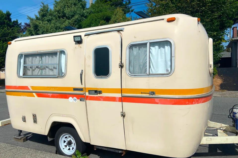 Vintage Boler 1700 Travel Trailer