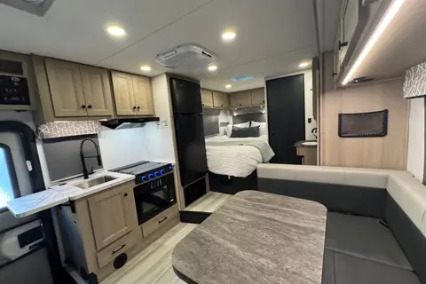 ✨Brand New 2026 ✨The Easy Escape – Sunseeker 🚐🌄🌲