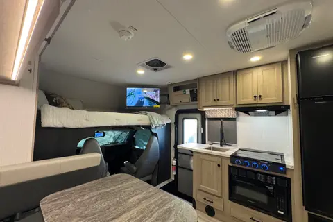 ✨Brand New 2026 ✨The Easy Escape – Sunseeker 🚐🌄🌲