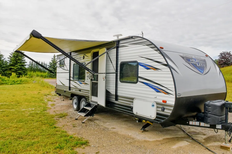 Jessica's 2020 Forrest-River 26bh "The Enterprise" Forrest-River 26bh Travel Trailer