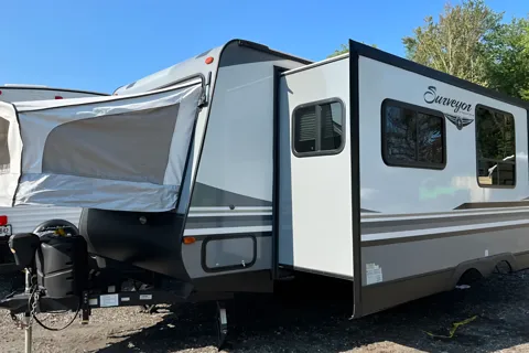 2018 Forest River RV Surveyor