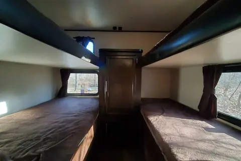 Need Space? Sleeps up to 9 and an outdoor kitchen!
