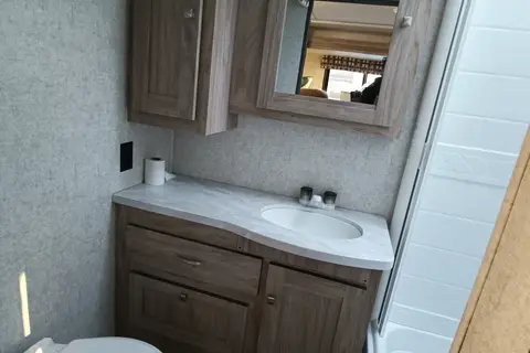 Forest River 3250 DSLE - Classe C