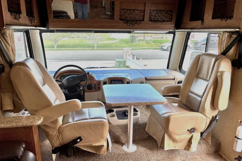 DAVID's Thor Motor Coach ace 30.1 Class A