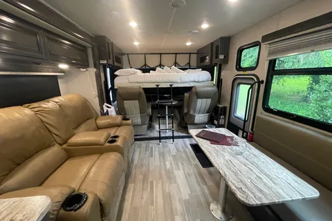 Marc's Holiday Rambler Admiral 29M Class A