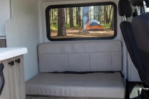 B01 - Thor Twist Van - The RV Rental Factory