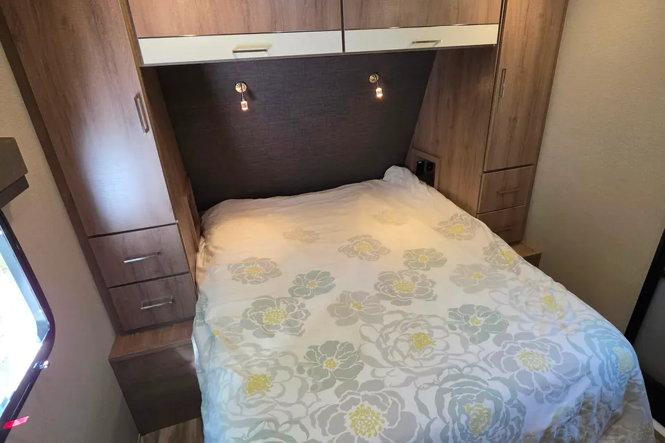 Stunning Grand Design Imagine 2800BH
