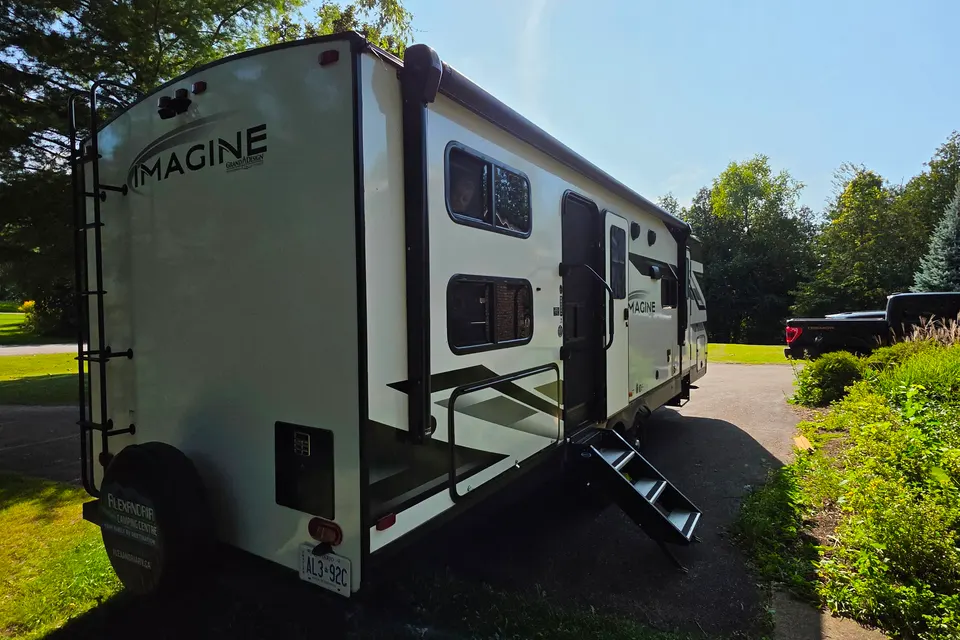 Stunning Grand Design Imagine 2800BH