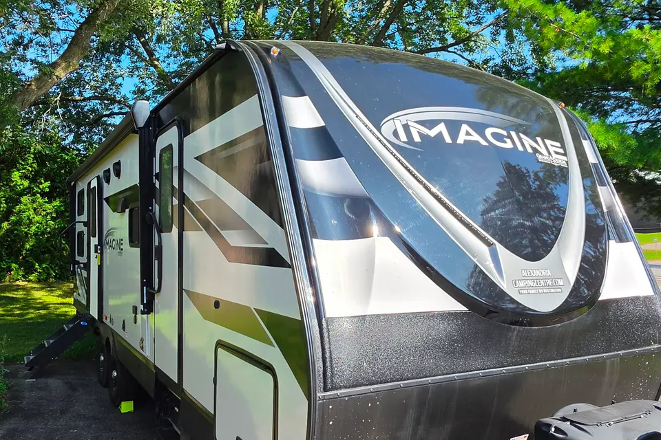 Stunning Grand Design Imagine 2800BH