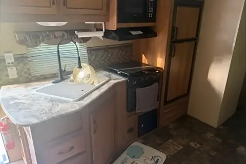 josh's Catalina