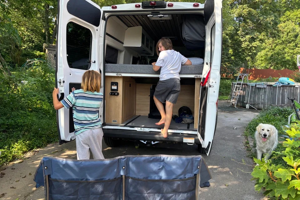 TRAV - Tailgatin' Recreatin' Adventure Van - Thor Freedom Elite 17D Class B