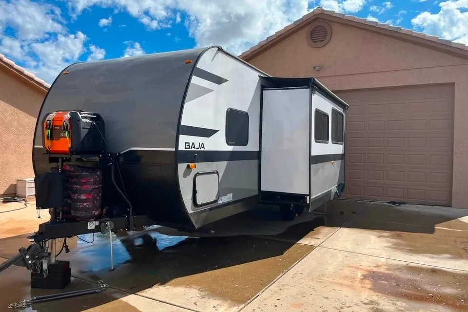 Javier's Jayco 267 BHSW Travel Trailer