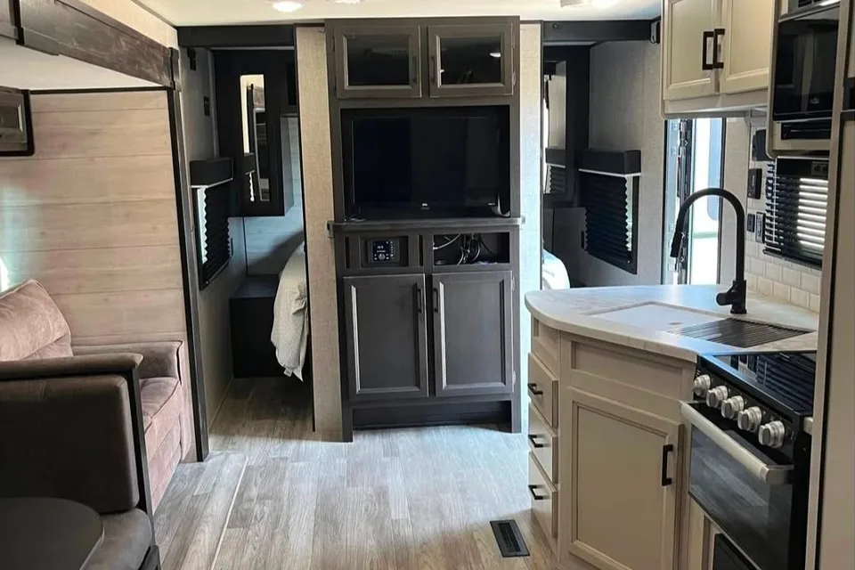 Javier's Jayco 267 BHSW Travel Trailer