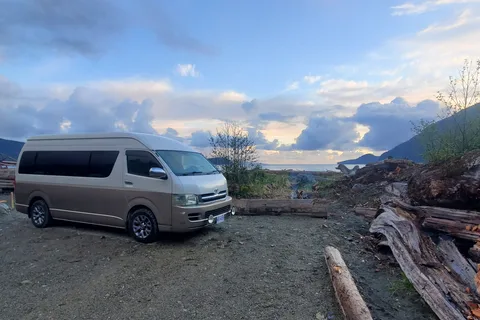 Oshi, the Toyota Hiace  Campervan