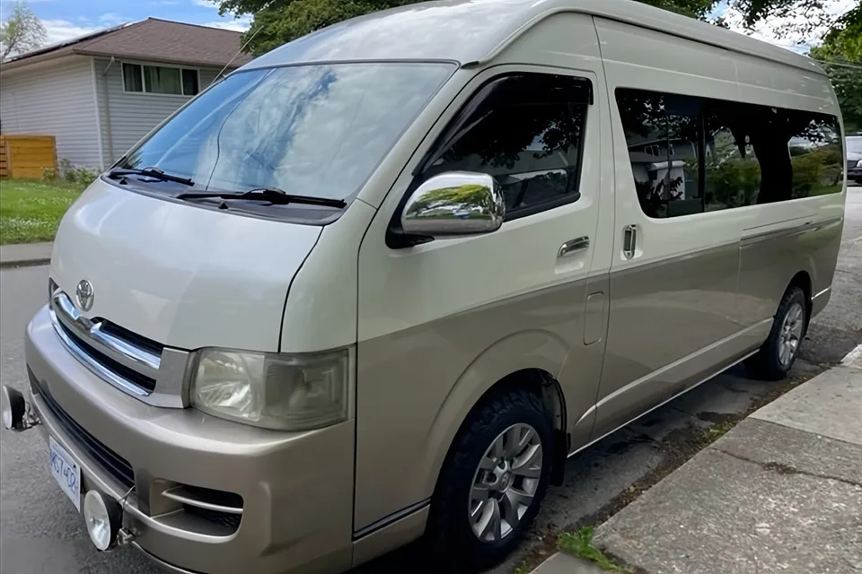 Oshi, the Toyota Hiace  Campervan