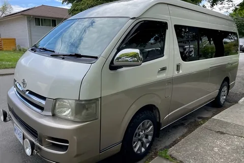 Oshi, the Toyota Hiace  Campervan