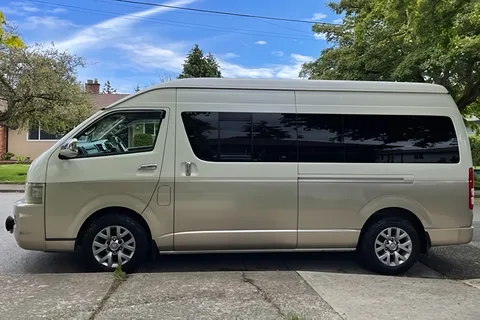 Oshi, the Toyota Hiace  Campervan