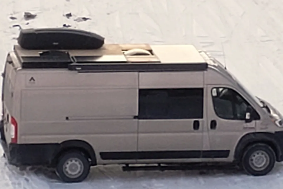 Le ChezNouk - RAM Promaster 20'