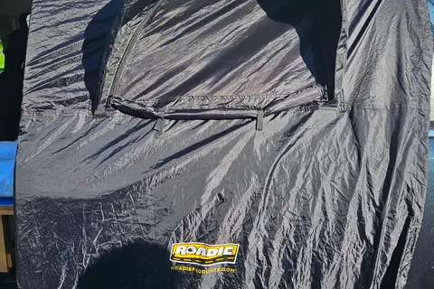 Salty Vibes « Escapade d'Automne : Grand Caravan Minimaliste & Épurée – Dispo Immédiate »