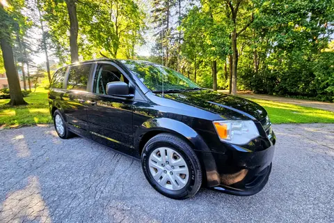 Salty Vibes « Escapade d'Automne : Grand Caravan Minimaliste & Épurée – Dispo Immédiate »