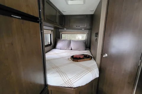 RV Trippin - "Penny" - Thor Freedom Elite