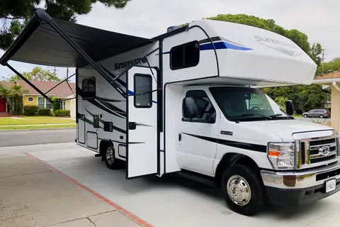 Solar-Powered, Pet Friendly, Ready-to-Go Sunshine Daydream 