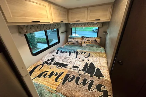 Solar-Powered, Pet Friendly, Ready-to-Go Sunshine Daydream 