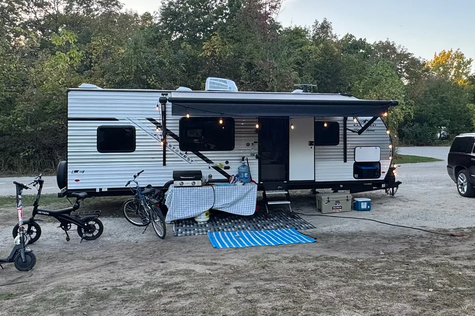 The Vansnick’s East to West Della Terra Travel Trailer