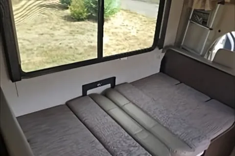 "Bunny," a 2020 Thor Motor Coach Freedom Elite C, SUPER CLEAN!!