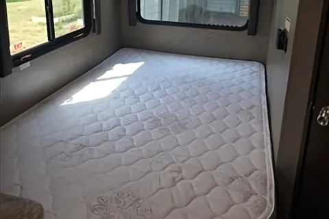 "Bunny," a 2020 Thor Motor Coach Freedom Elite C, SUPER CLEAN!!