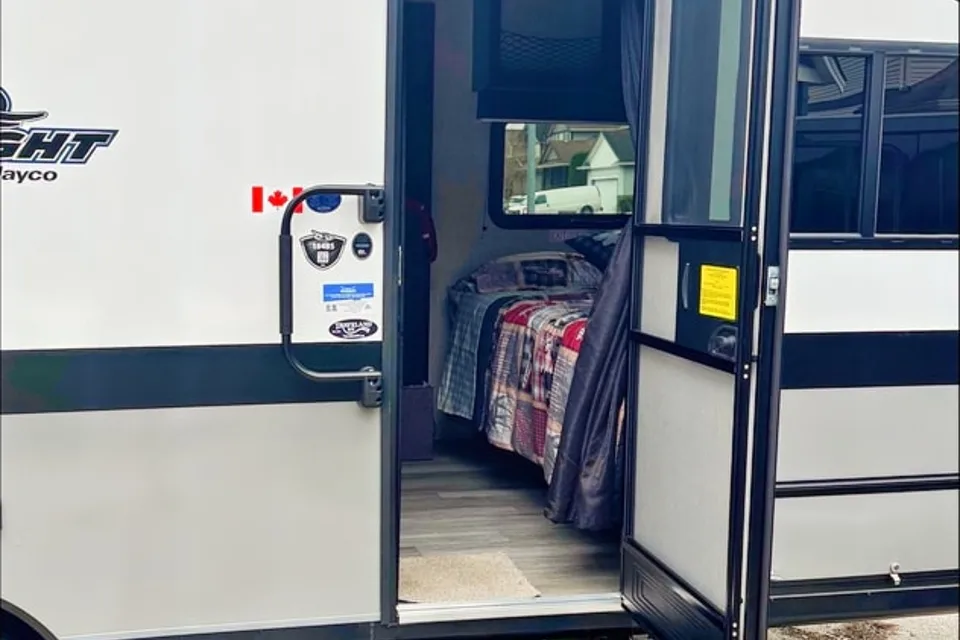 Tim's Jayco SLX 7 184BS Travel Trailer