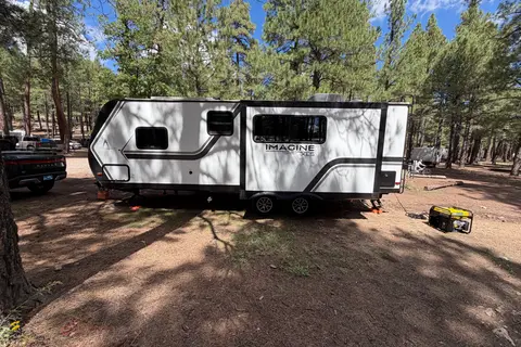 Doug's Grand Design Imagine 23LDE Travel Trailer