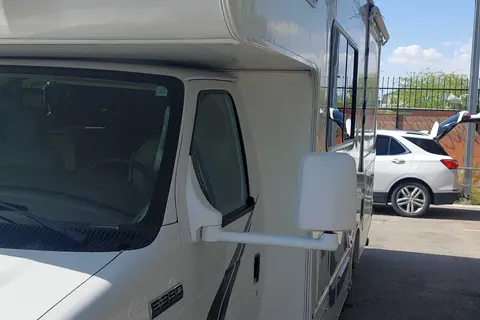 Clinton's Thor Motor Coach 2018 Thor Freedom Elite  Class C
