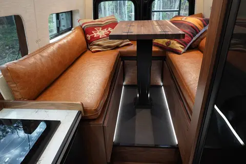 The Paragon - A premium quality luxury campervan
