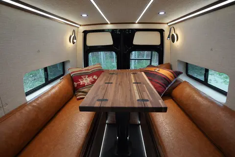 The Paragon - A premium quality luxury campervan