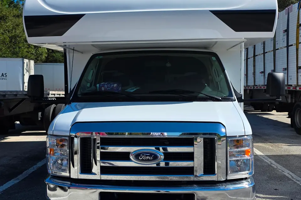 Tooraj's Jayco 22CF Class C