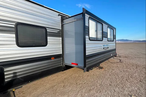 Family Friendly 2022 Cruise Lite Trailer