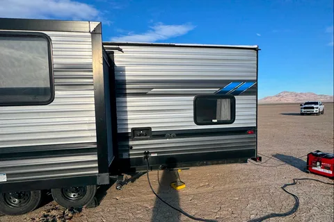 Family Friendly 2022 Cruise Lite Trailer