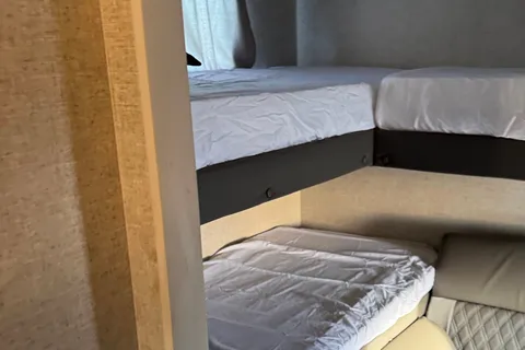 Family Friendly 2022 Cruise Lite Trailer