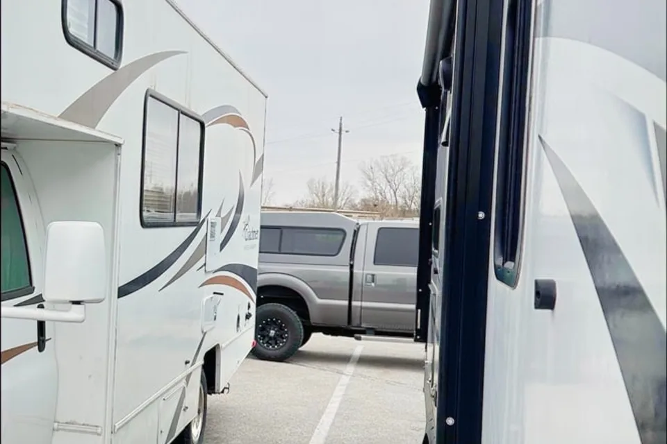Francis's Coachmen Freelancer 21 Qb Class C