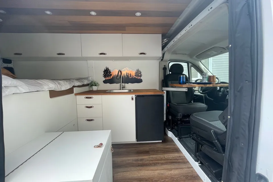 Greg's Ram Promaster 2500  Class B
